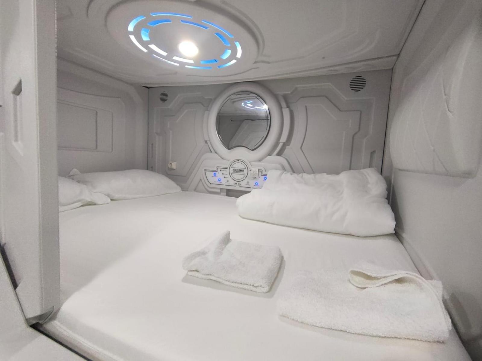 Just Hostel Capsules Alicante Dış mekan fotoğraf