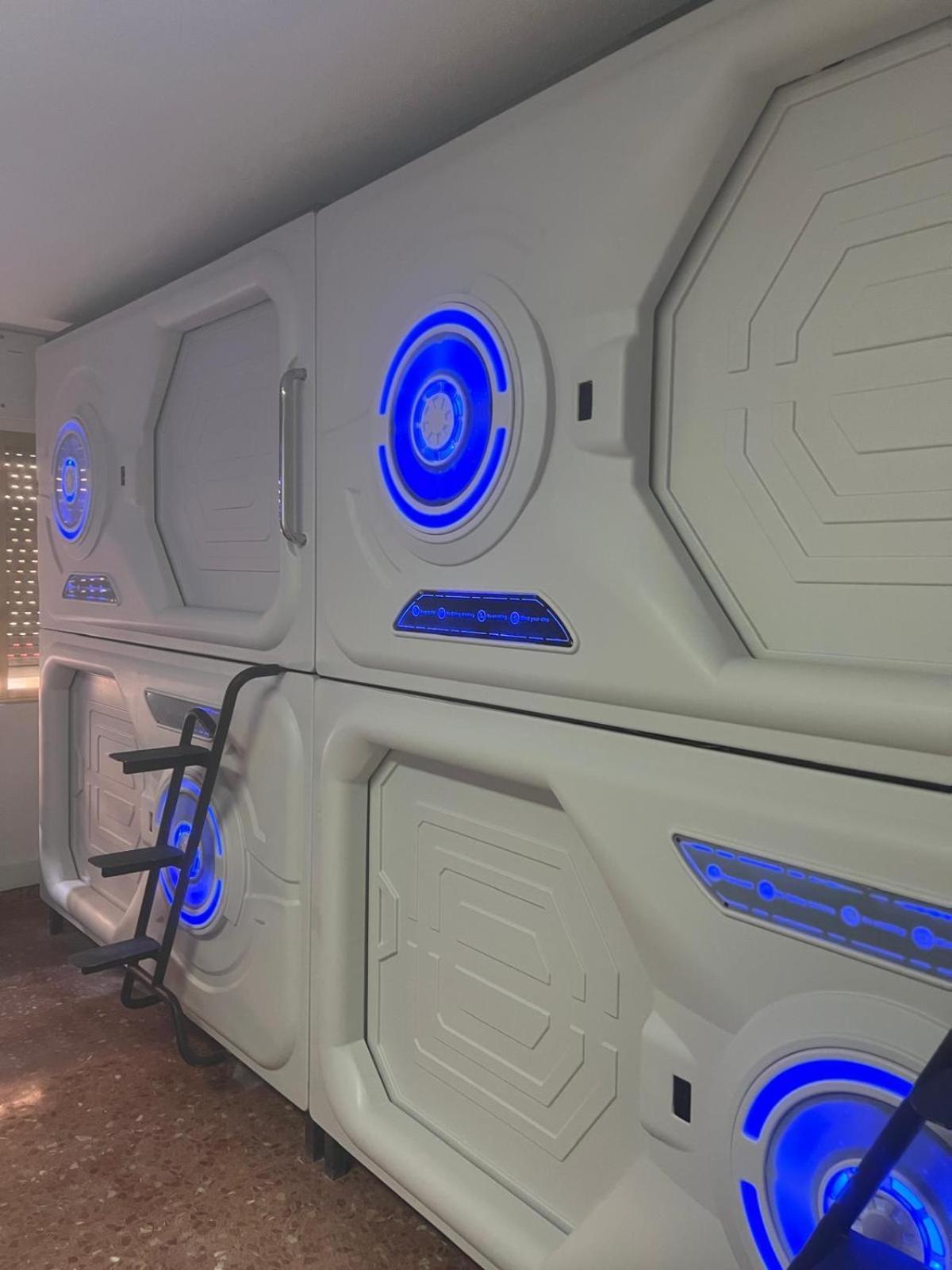 Just Hostel Capsules Alicante Dış mekan fotoğraf
