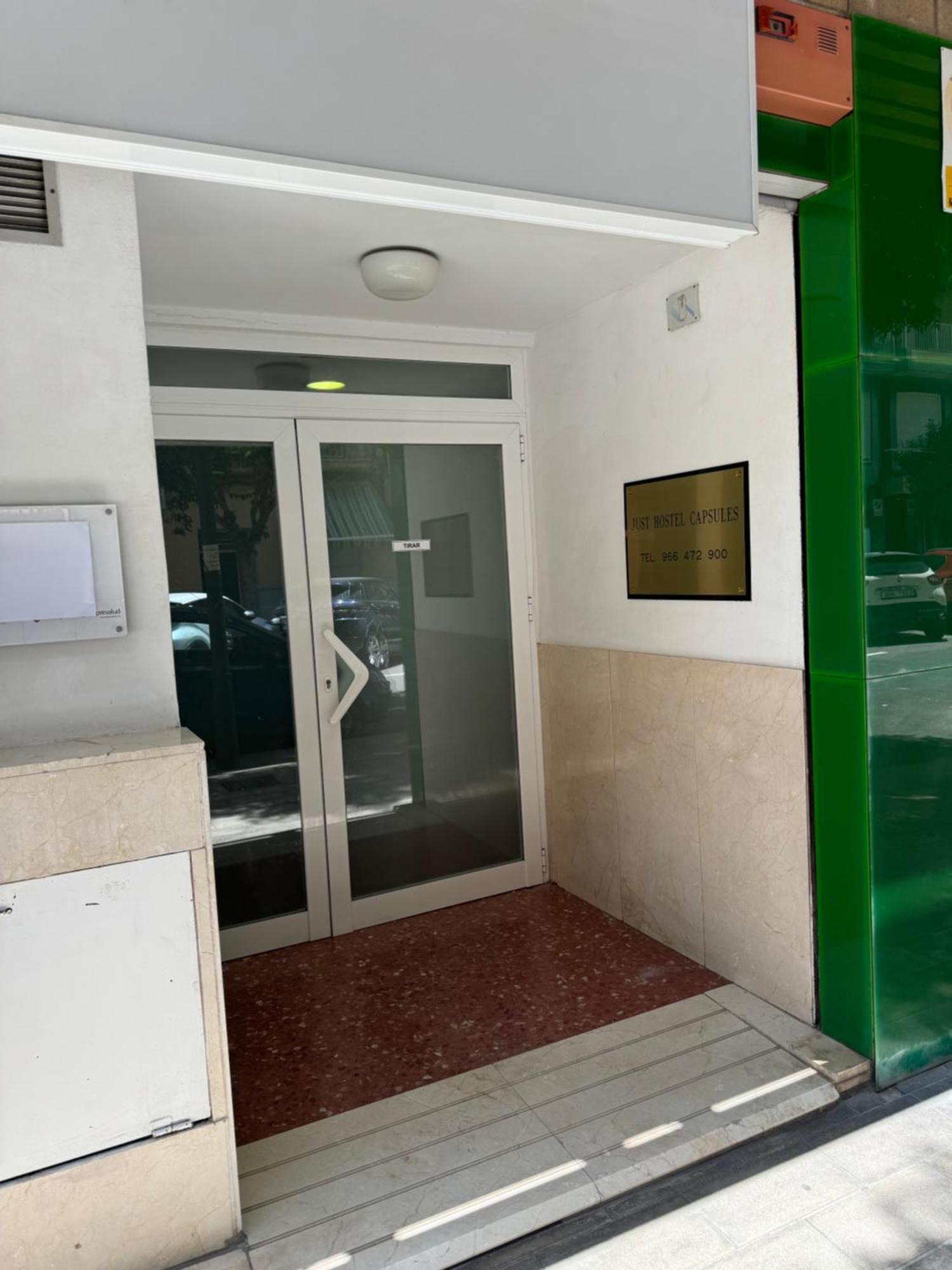 Just Hostel Capsules Alicante Dış mekan fotoğraf